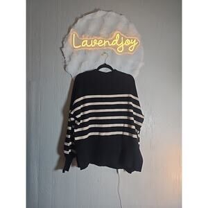 Knit Pullover Sweater Womens Large Black & White Striped Soft Winter Holiday
